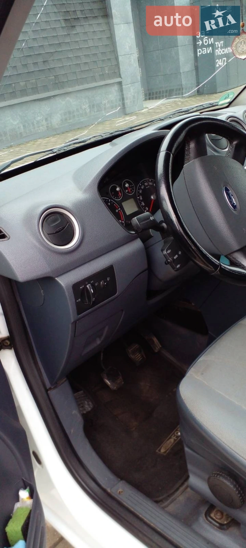 2011 Ford Transit Connect - мініатюра 6