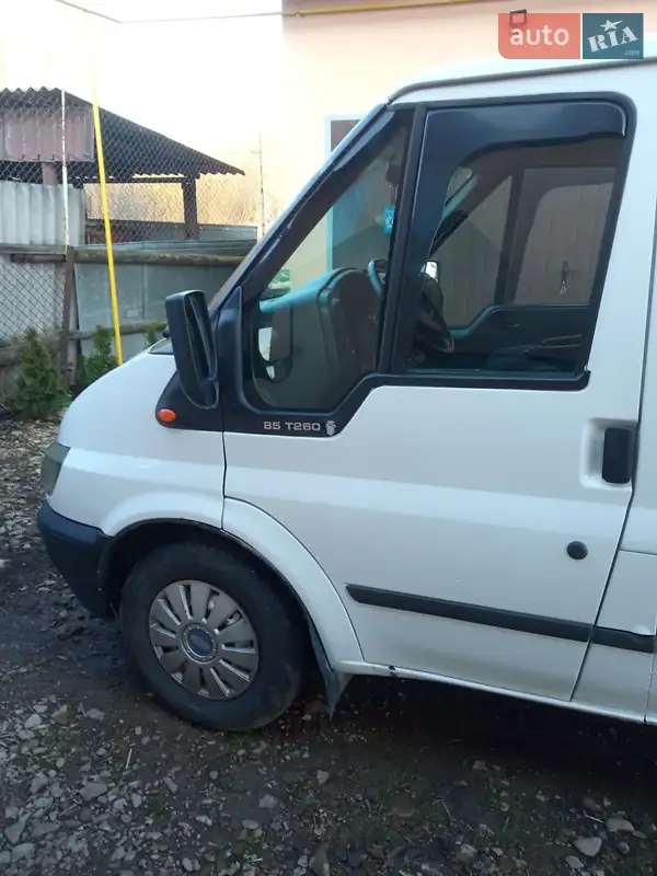 Минивэн Ford Transit Connect 2004 в 