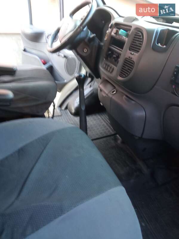 Мінівен Ford Transit Connect 2004 в Мостиській