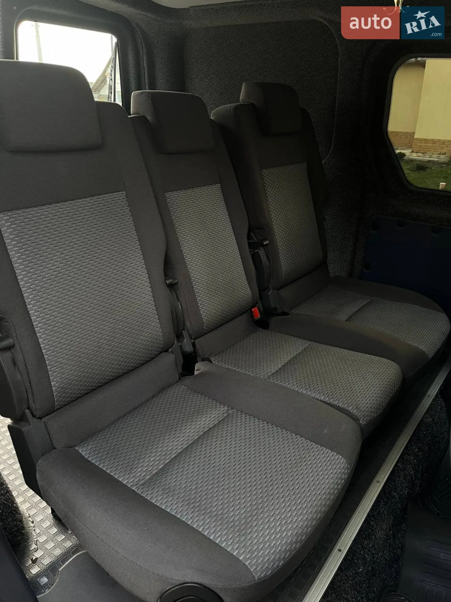 2010 Ford Transit Connect - мініатюра 2