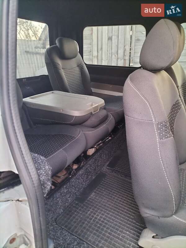 Мінівен Ford Transit Connect 2010 в Києві