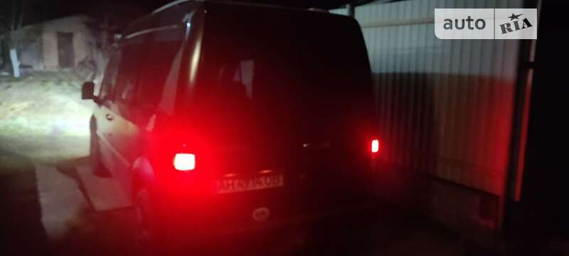 Минивэн Ford Transit Connect 2006 в Ужгороде