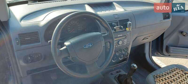 Минивэн Ford Transit Connect 2006 в Киеве фото 10 Минивэн Ford Transit Connect 2006 в Киеве