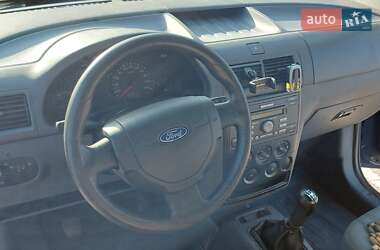Минивэн Ford Transit Connect 2006 в 