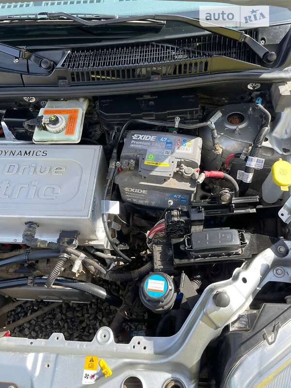 Вантажний фургон Ford Transit Connect 2011 в Костопілі