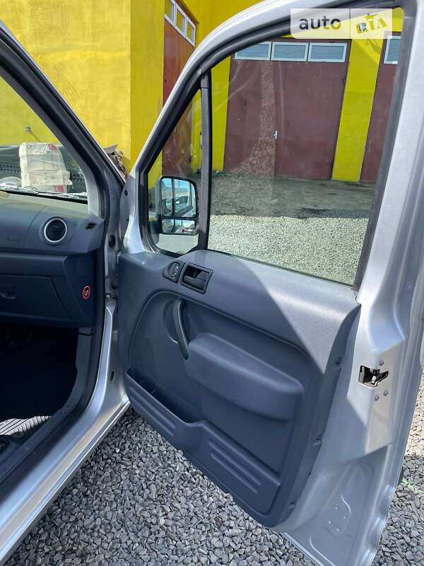 Вантажний фургон Ford Transit Connect 2011 в Костопілі