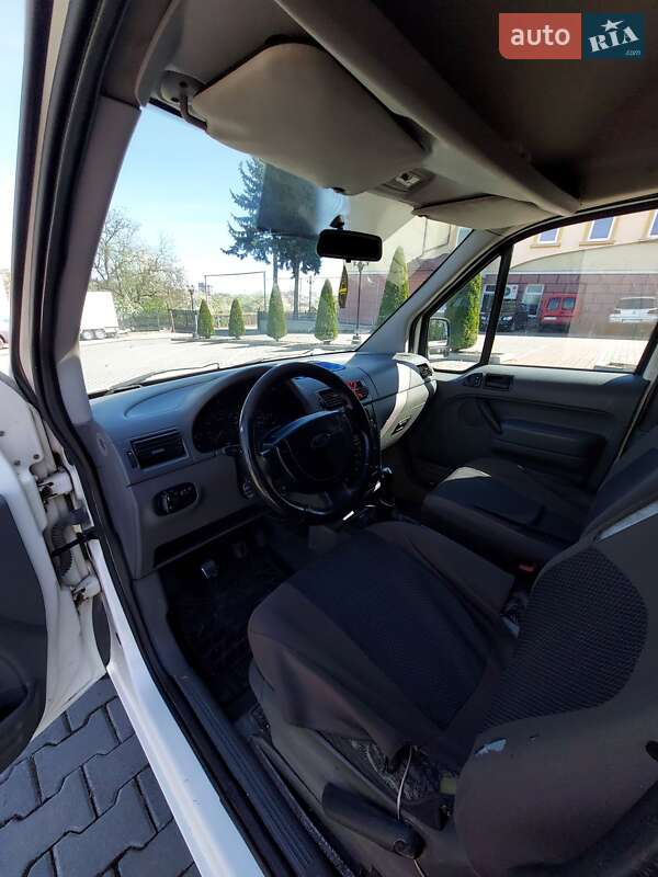 Минивэн Ford Transit Connect 2004 в Черновцах
