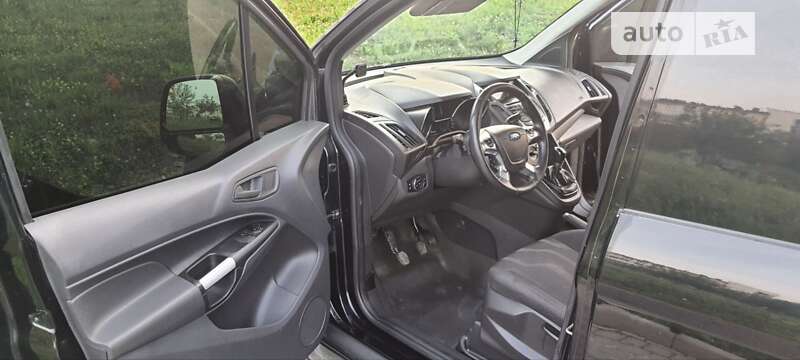 Вантажний фургон Ford Transit Connect 2015 в Львові