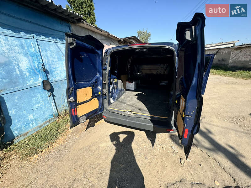 Грузопассажирский фургон Ford Transit Connect 2015 в Житомире