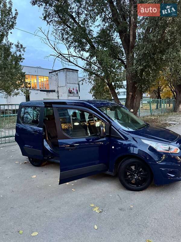 Мінівен Ford Transit Connect 2014 в Дніпрі
