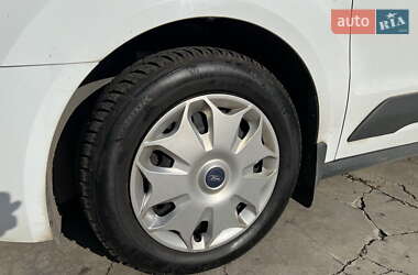 Грузовой фургон Ford Transit Connect 2017 в 
