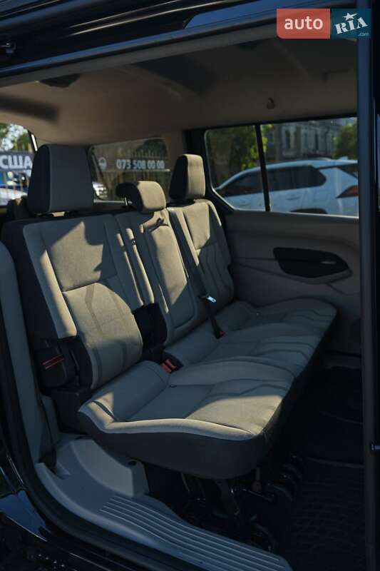 Мінівен Ford Transit Connect 2015 в Миколаєві