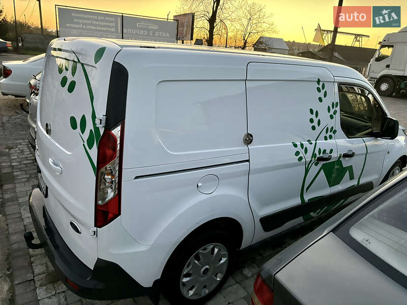 Грузовой фургон Ford Transit Connect 2015 в Снятине