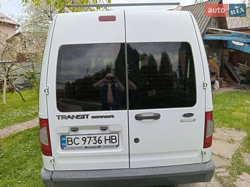 Мінівен Ford Transit Connect 2010 в Винниках