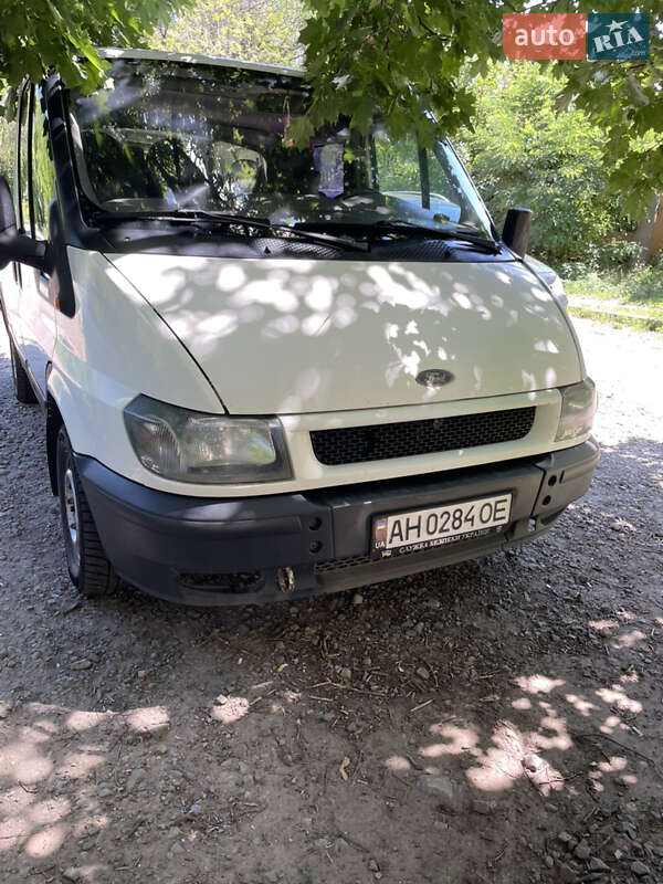 Минивэн Ford Transit Connect 2005 в Краматорске