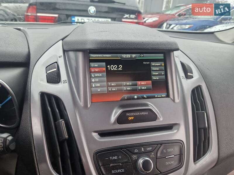 Мінівен Ford Transit Connect 2015 в Запоріжжі