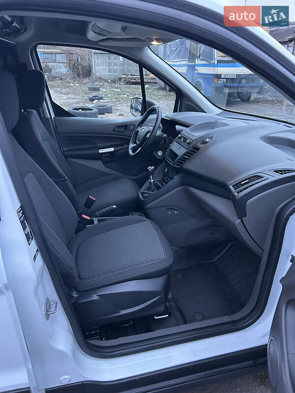 Вантажний фургон Ford Transit Connect 2020 в Ніжині
