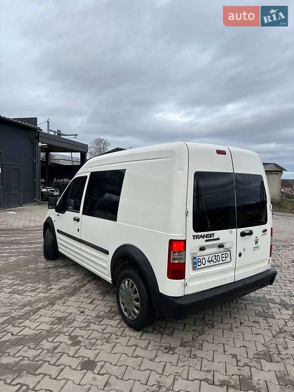 Минивэн Ford Transit Connect 2006 в Шумске
