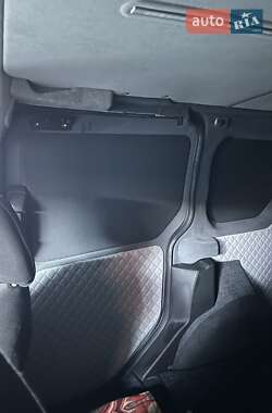 Грузовой фургон Ford Transit Connect 2013 в 
