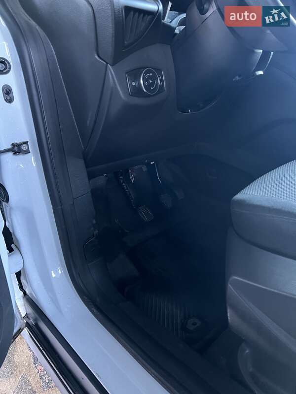 Вантажний фургон Ford Transit Connect 2013 в Житомирі