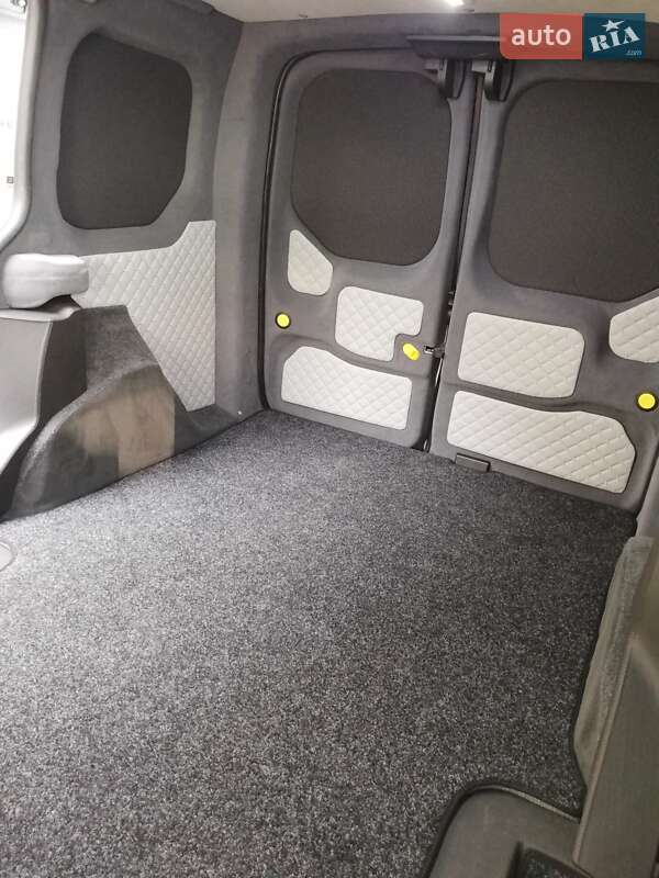 Вантажний фургон Ford Transit Connect 2013 в Житомирі