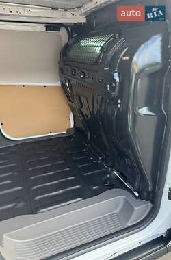 Вантажний фургон Ford Transit Connect 2020 в 