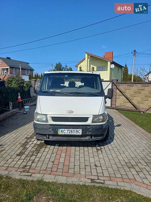 Минивэн Ford Transit Connect 2003 в 