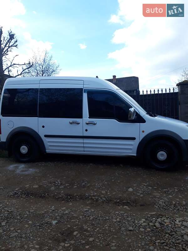 Мінівен Ford Transit Connect 2008 в Чернівцях