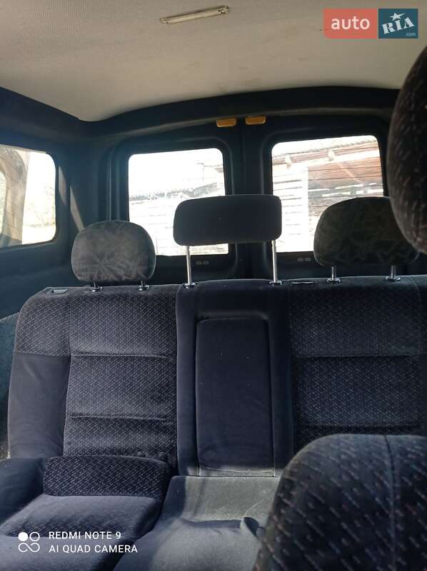 Мінівен Ford Transit Connect 2005 в Кам'янці-Бузькій