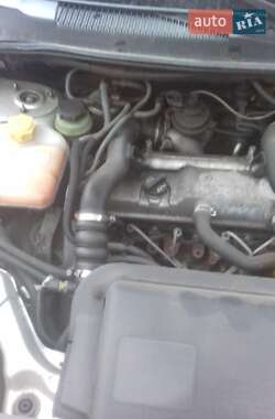 Мінівен Ford Transit Connect 2004 в 