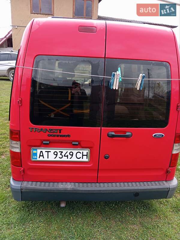 Минивэн Ford Transit Connect 2005 в Косове