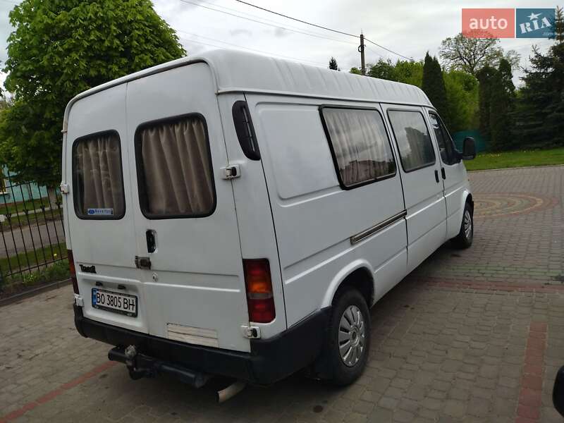 Минивэн Ford Transit Connect 2002 в Луцке