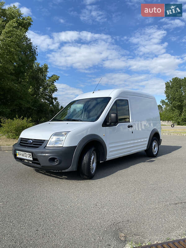 Вантажний фургон Ford Transit Connect 2013 в Києві