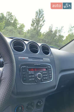 Вантажний фургон Ford Transit Connect 2013 в 