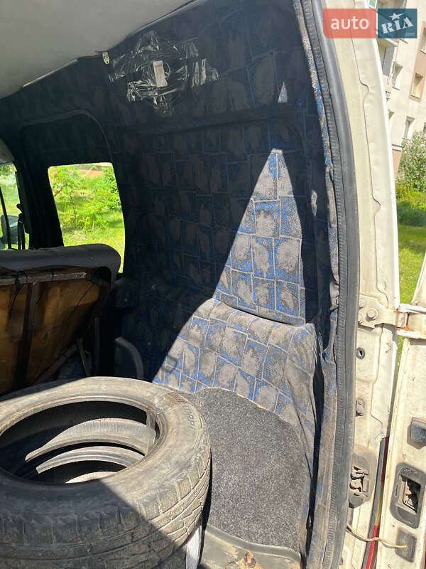 Мінівен Ford Transit Connect 2006 в Києві