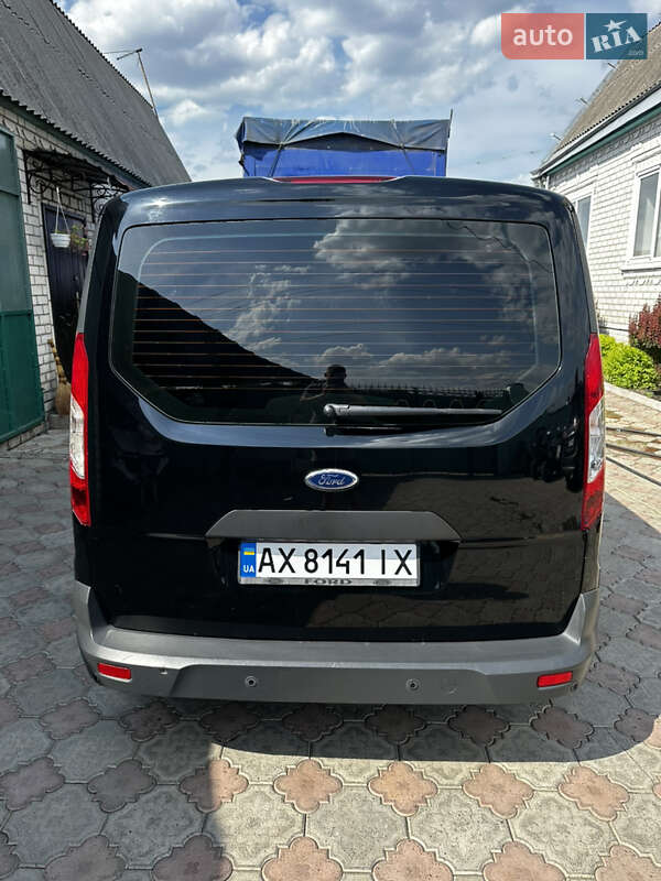 Грузопассажирский фургон Ford Transit Connect 2015 в 