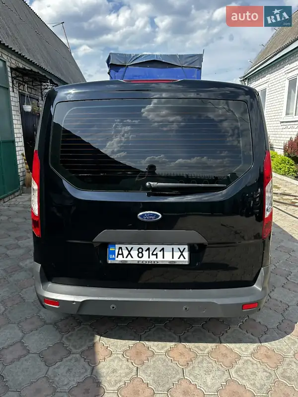 Грузопассажирский фургон Ford Transit Connect 2015 в 