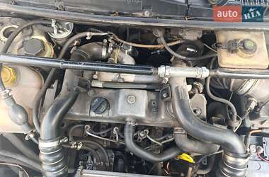 Мінівен Ford Transit Connect 2003 в 