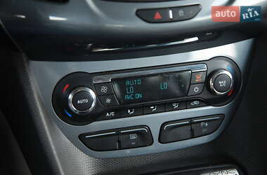 Минивэн Ford Transit Connect 2014 в 