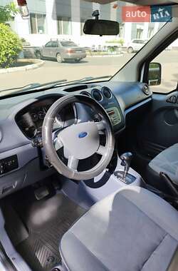 Грузовой фургон Ford Transit Connect 2011 в 