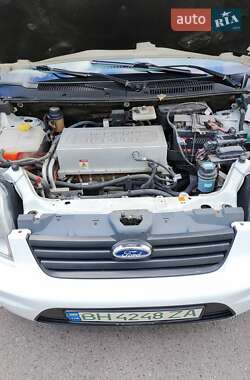 Грузовой фургон Ford Transit Connect 2011 в 