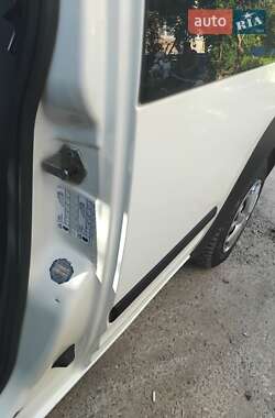 Мінівен Ford Transit Connect 2003 в 