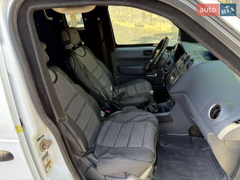 Грузопассажирский фургон Ford Transit Connect 2010 в Харькове фото 9 Грузопассажирский фургон Ford Transit Connect 2010 в Харькове