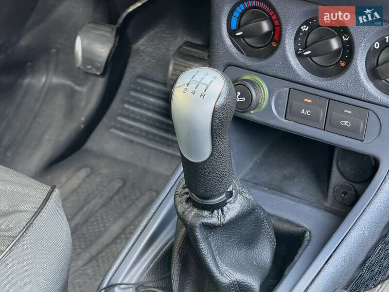 Грузопассажирский фургон Ford Transit Connect 2010 в Харькове фото 15 Грузопассажирский фургон Ford Transit Connect 2010 в Харькове