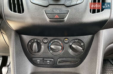 Грузовой фургон Ford Transit Connect 2016 в 