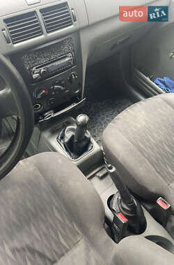 Минивэн Ford Transit Connect 2004 в 