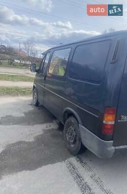 Вантажний фургон Ford Transit Connect 2002 в 