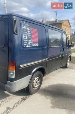 Вантажний фургон Ford Transit Connect 2002 в 