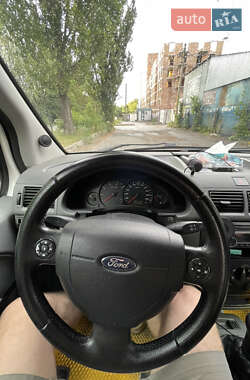 Мінівен Ford Transit Connect 2005 в 