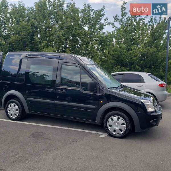 Вантажний фургон Ford Transit Connect 2013 в 